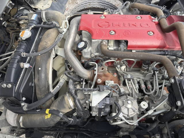 日野レンジャー散水車中型（4t）[写真34]