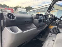 日野デュトロパッカー車（塵芥車）小型（2t・3t）[写真08]