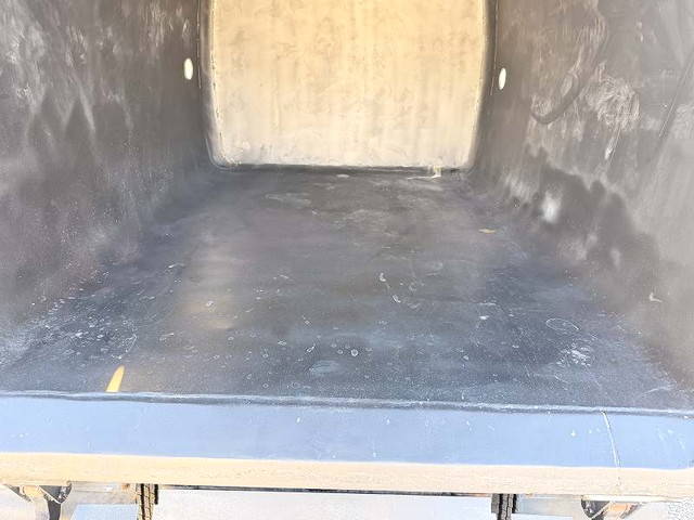 トヨタその他の車種パッカー車（塵芥車）小型（2t・3t）[写真13]