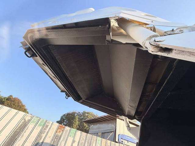 トヨタその他の車種パッカー車（塵芥車）小型（2t・3t）[写真15]