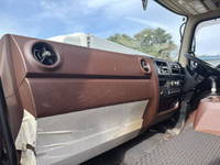 日野レンジャーアルミウイング中型（4t）[写真16]