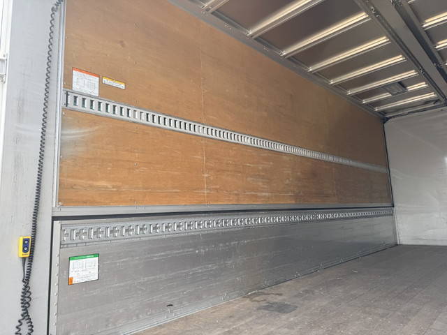 日野レンジャーアルミウイング中型（4t）[写真24]