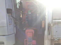 三菱ふそうファイタークレーン4段中型（4t）[写真15]