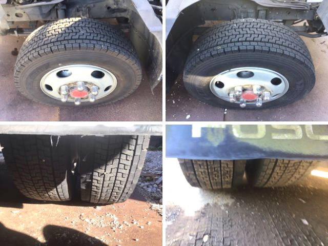 三菱ふそうファイタークレーン4段中型（4t）[写真20]