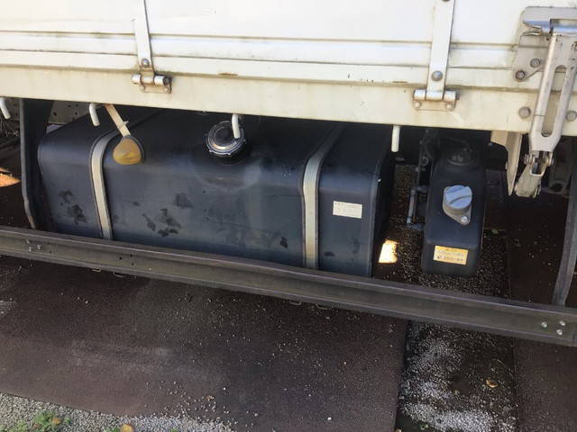 三菱ふそうファイタークレーン4段中型（4t）[写真21]