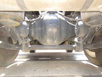 UDトラックスクオントレーラーヘッド（トラクターヘッド）大型（10t）[写真14]