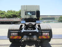 UDトラックスクオントレーラーヘッド（トラクターヘッド）大型（10t）[写真06]