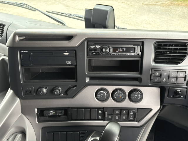 UDトラックスその他の車種アルミウイング大型（10t）[写真27]