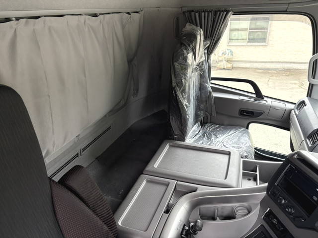 UDトラックスその他の車種アルミウイング大型（10t）[写真29]