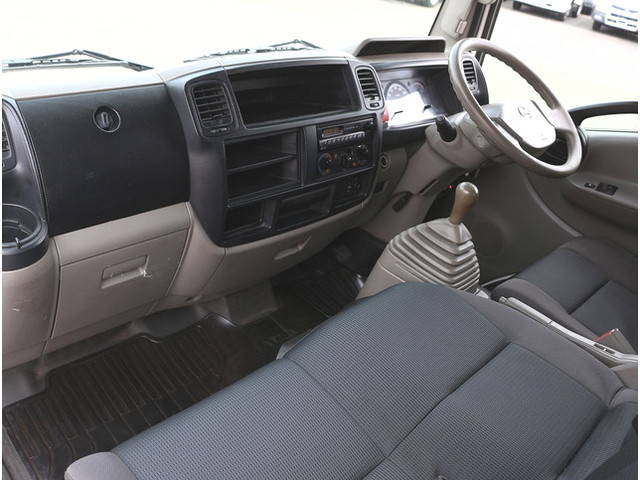 日産アトラスダブルキャブ（Wキャブ）小型（2t・3t）[写真28]