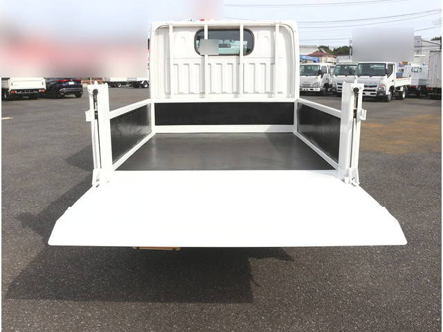 日産アトラスダブルキャブ（Wキャブ）小型（2t・3t）[写真08]