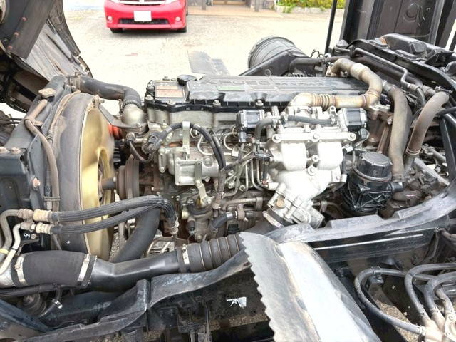 三菱ふそうファイターコンテナ専用車中型（4t）[写真16]