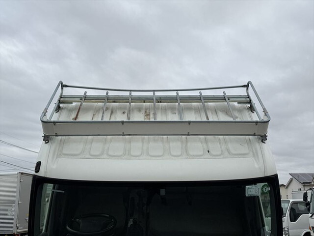 日野デュトロ平ボディ小型（2t・3t）[写真17]