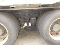 UDトラックスクオンアルミウイング大型（10t）[写真16]