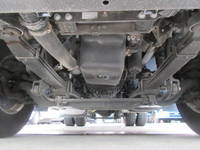 UDトラックスクオントレーラーヘッド（トラクターヘッド）大型（10t）[写真18]