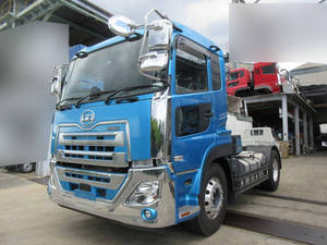 中古クオントレーラーヘッド(トラクターヘッド)