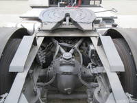 UDトラックスクオントレーラーヘッド（トラクターヘッド）大型（10t）[写真07]