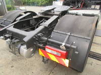 UDトラックスクオントレーラーヘッド（トラクターヘッド）大型（10t）[写真10]