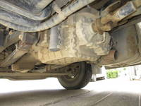 UDトラックスクオンダンプ大型（10t）[写真18]