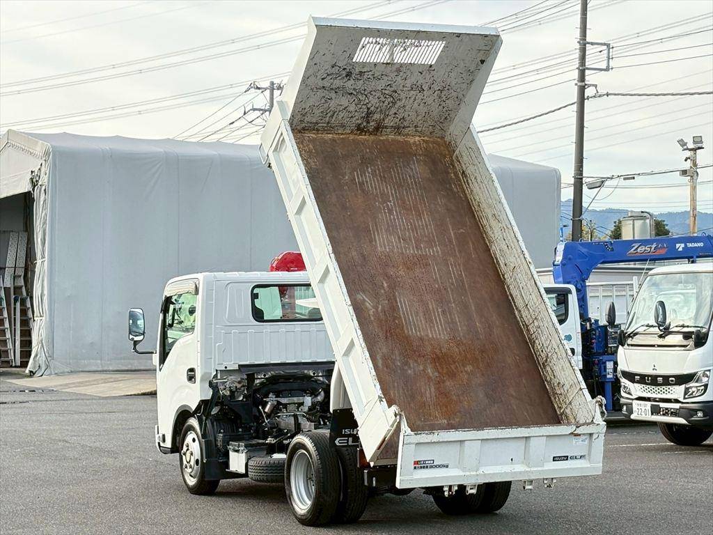 いすゞエルフダンプ小型（2t・3t）[写真10]