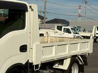 いすゞエルフダンプ小型（2t・3t）[写真06]