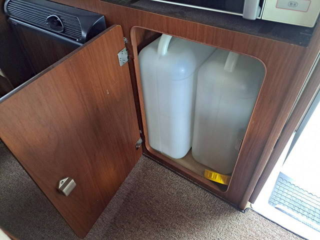 トヨタその他の車種キャンピングカー小型（2t・3t）[写真12]