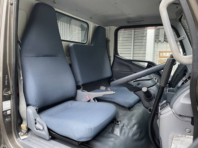 三菱ふそうキャンターダンプ小型（2t・3t）[写真16]