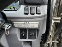 三菱ふそうキャンターダンプ小型（2t・3t）[写真33]