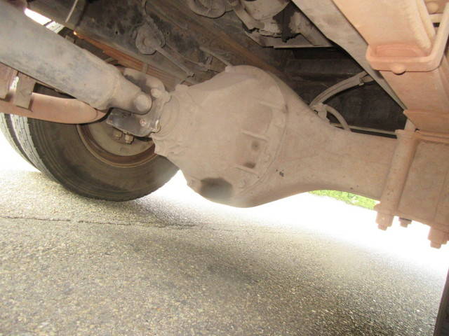 UDトラックスコンドルパッカー車（塵芥車）中型（4t）[写真24]