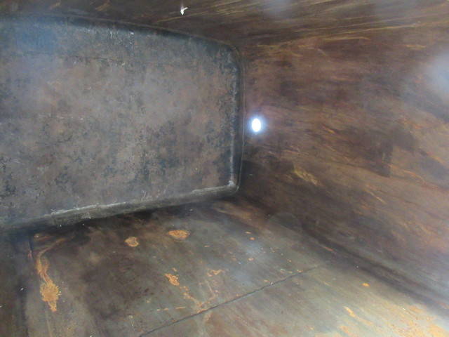 UDトラックスコンドルパッカー車（塵芥車）中型（4t）[写真08]