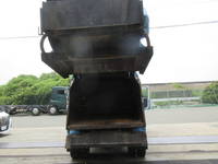 UDトラックスコンドルパッカー車（塵芥車）中型（4t）[写真10]