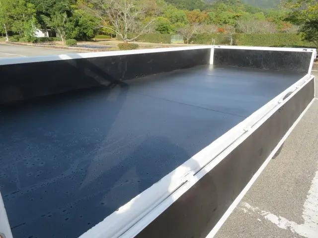 トヨタダイナ平ボディ小型（2t・3t）[写真26]