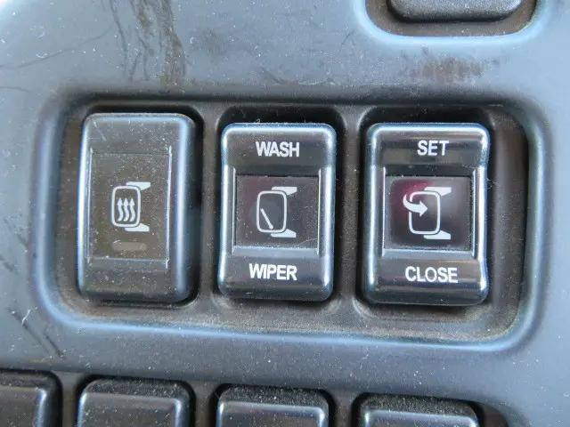 いすゞギガミキサー車（コンクリートミキサー）大型（10t）[写真12]