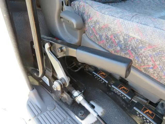 いすゞギガミキサー車（コンクリートミキサー）大型（10t）[写真17]