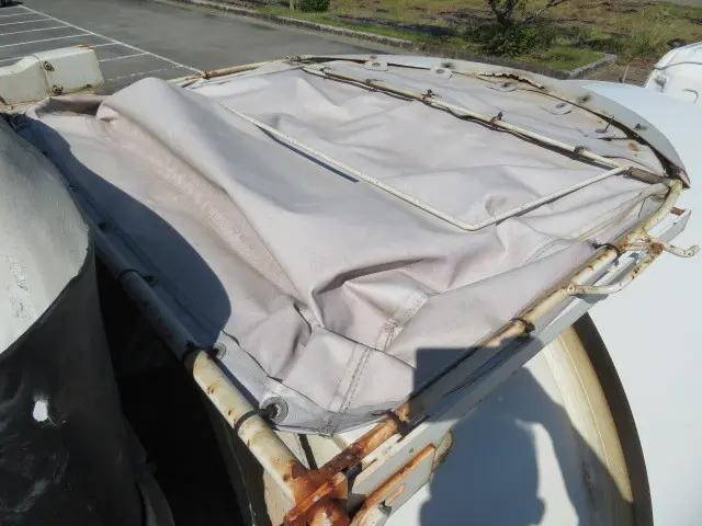 いすゞギガミキサー車（コンクリートミキサー）大型（10t）[写真23]