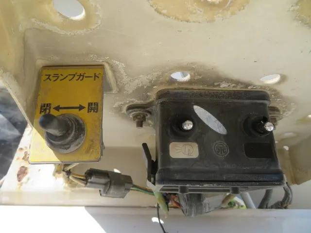 いすゞギガミキサー車（コンクリートミキサー）大型（10t）[写真27]