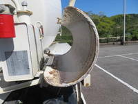 いすゞギガミキサー車（コンクリートミキサー）大型（10t）[写真30]