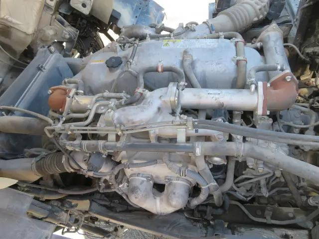 いすゞギガミキサー車（コンクリートミキサー）大型（10t）[写真32]