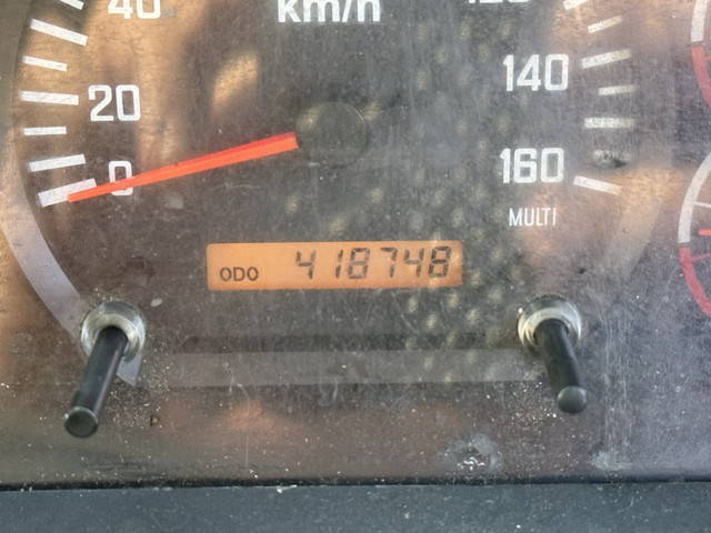 いすゞフォワードアルミウイング中型（4t）[写真16]