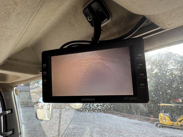 いすゞフォワードアルミウイング中型（4t）[写真22]