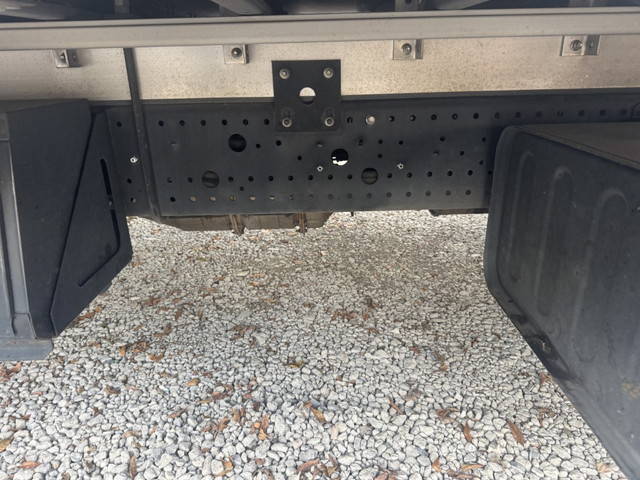 いすゞフォワードアルミウイング中型（4t）[写真29]