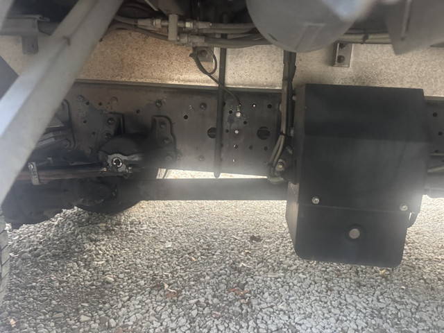 いすゞフォワードアルミウイング中型（4t）[写真33]