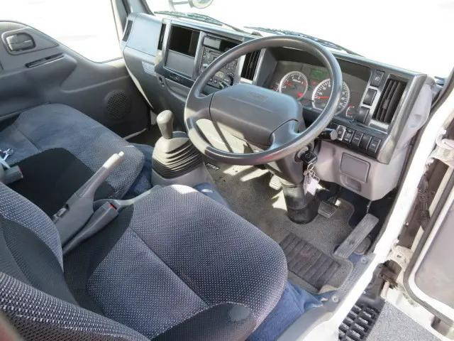 マツダタイタン平ボディ小型（2t・3t）[写真10]