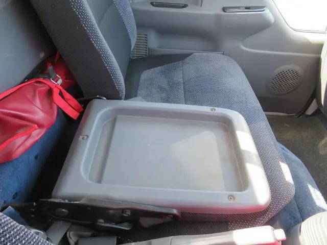 マツダタイタン平ボディ小型（2t・3t）[写真12]