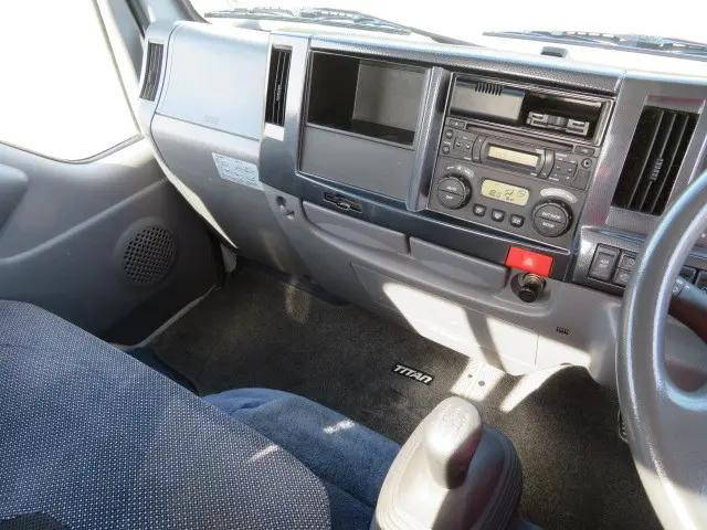 マツダタイタン平ボディ小型（2t・3t）[写真15]