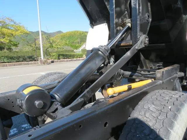 三菱ふそうキャンターダンプ小型（2t・3t）[写真38]
