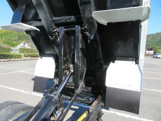 三菱ふそうキャンターダンプ小型（2t・3t）[写真39]