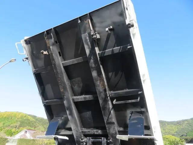 三菱ふそうキャンターダンプ小型（2t・3t）[写真40]