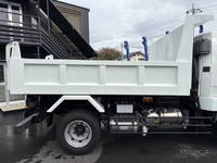 三菱ふそうファイターダンプ増トン（6t・8t）[写真07]