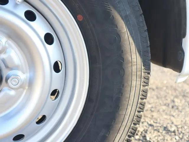 トヨタライトエース平ボディ小型（2t・3t）[写真16]